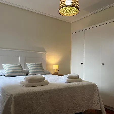 Casa Blanca Apartment Posada De Llanes
